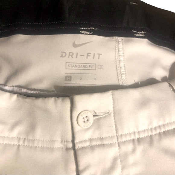 Nike Dri Fit Shorts Standard Fit Flat Front White Activewear Golfing Classic 34 - Picture 3 of 7